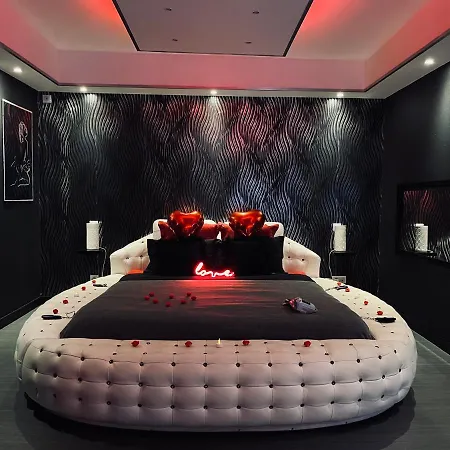 La Nuit Coquine - Avec Jacuzzi - Evasion Villa